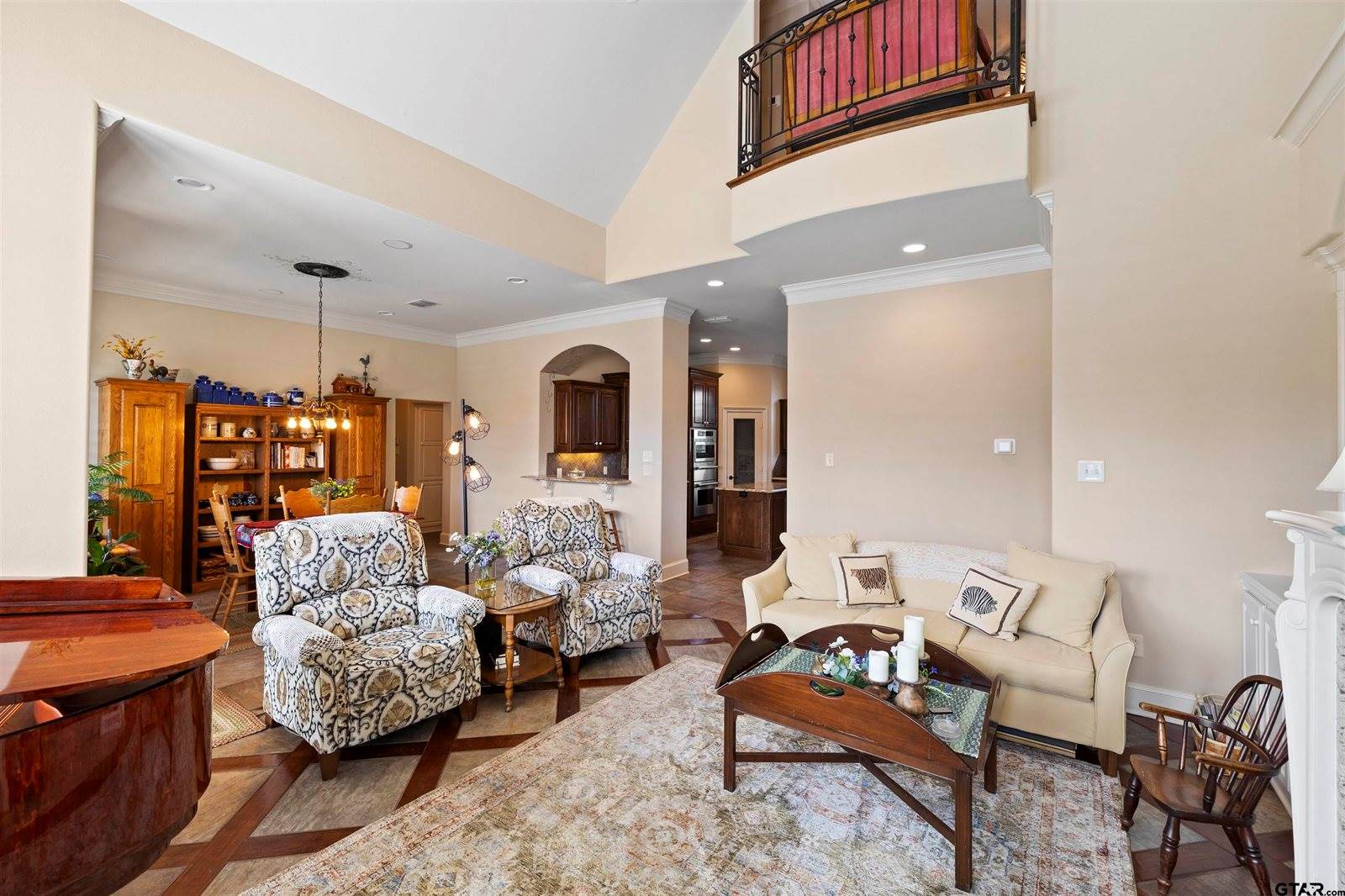 614 Court Crest, Tyler, TX 75703