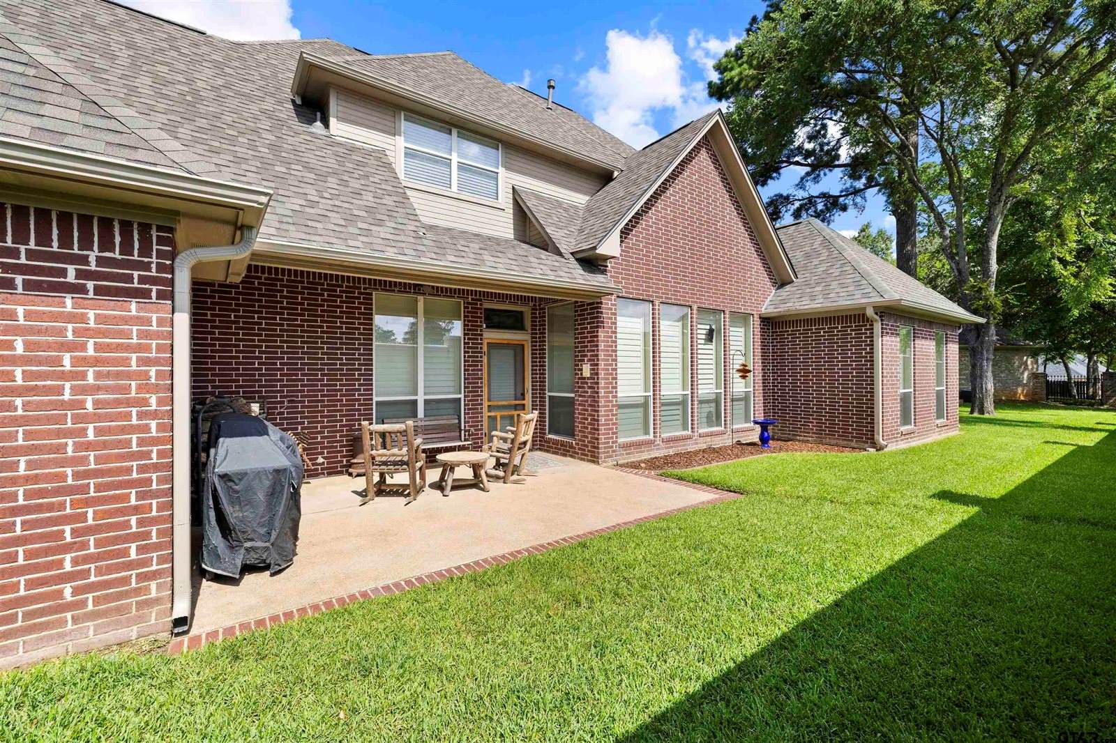 614 Court Crest, Tyler, TX 75703