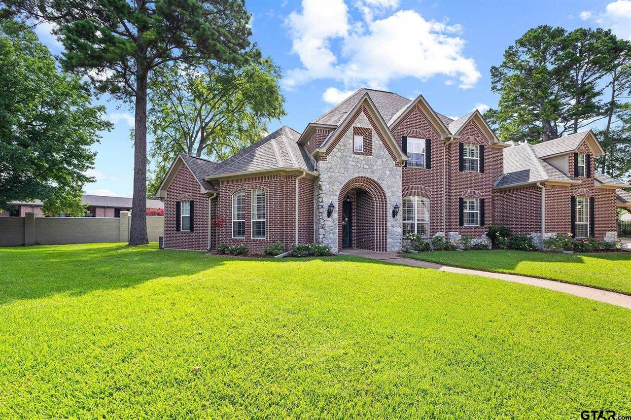 614 Court Crest, Tyler, TX 75703