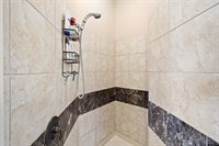 614 Court Crest, Tyler, TX 75703