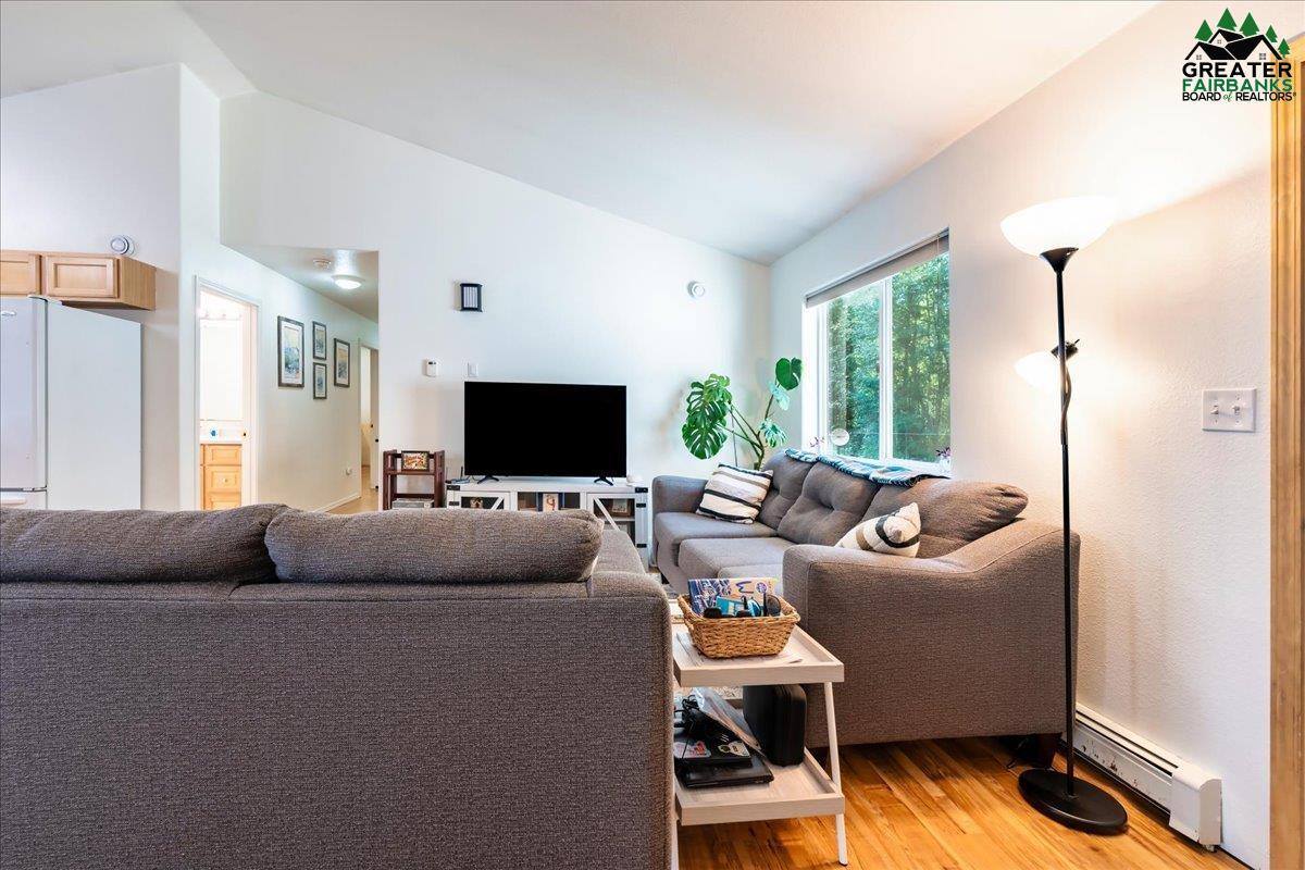 2354 Riddle Court, North Pole, AK 99705