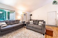 2354 Riddle Court, North Pole, AK 99705