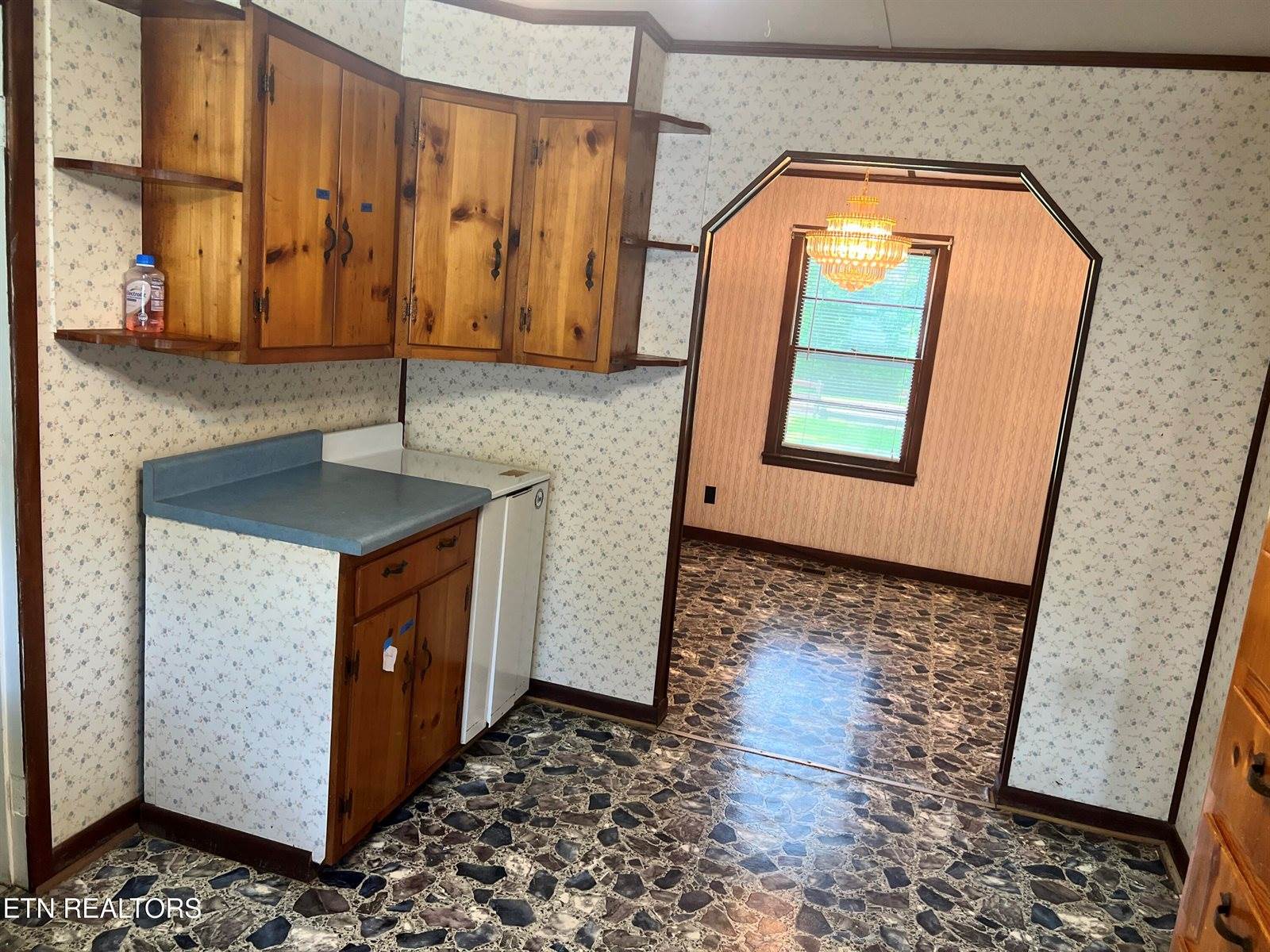 1517 County Road 250, Niota, TN 37826