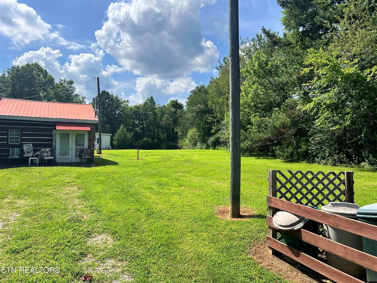 1517 County Road 250, Niota, TN 37826