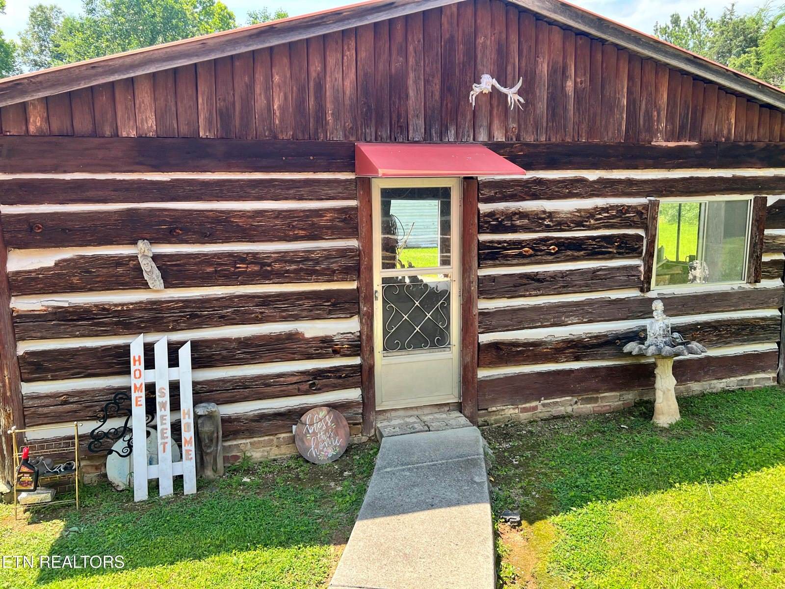 1517 County Road 250, Niota, TN 37826