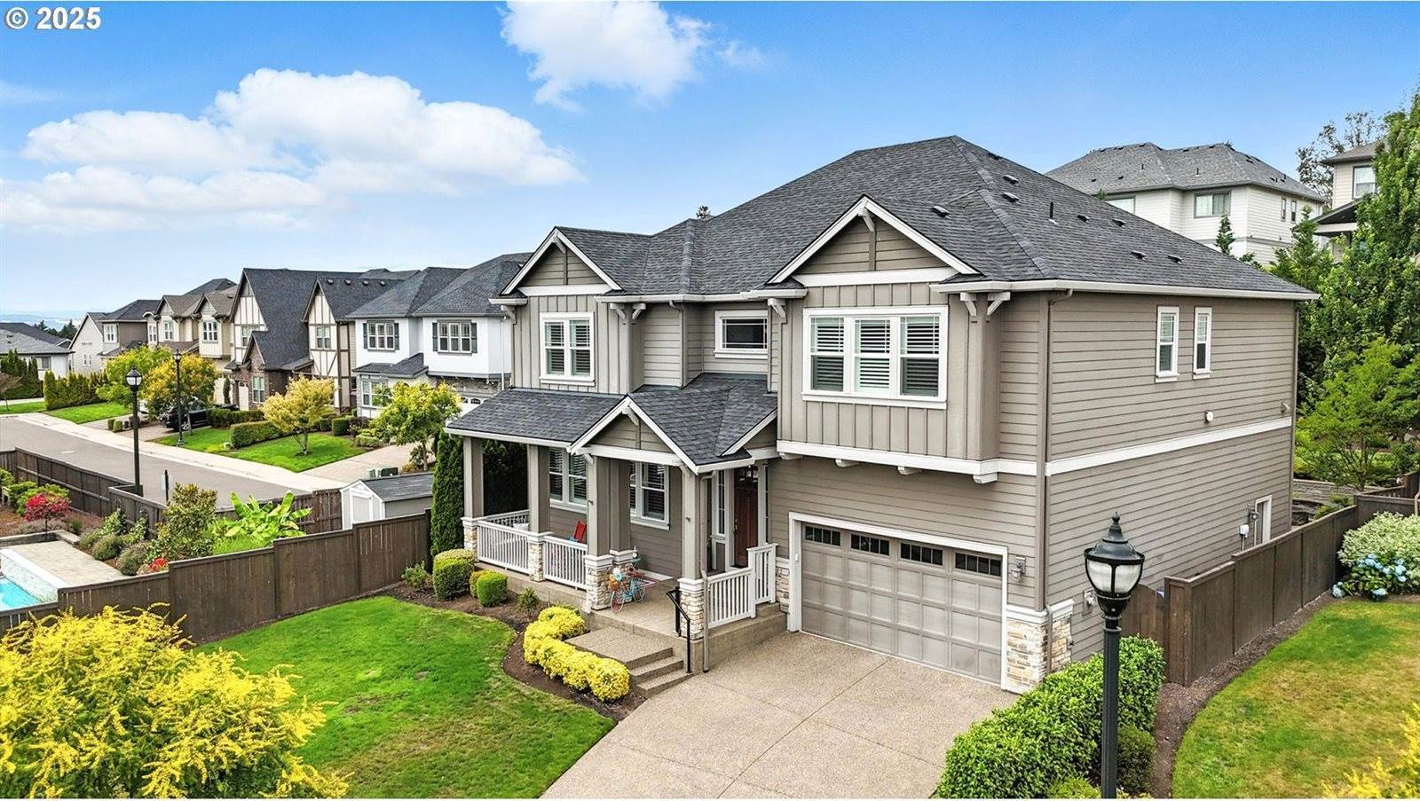 15261 SW Seine Dr, Tigard, OR 97224