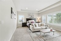 15261 SW Seine Dr, Tigard, OR 97224