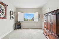 15261 SW Seine Dr, Tigard, OR 97224