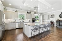 15261 SW Seine Dr, Tigard, OR 97224