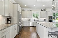 15261 SW Seine Dr, Tigard, OR 97224