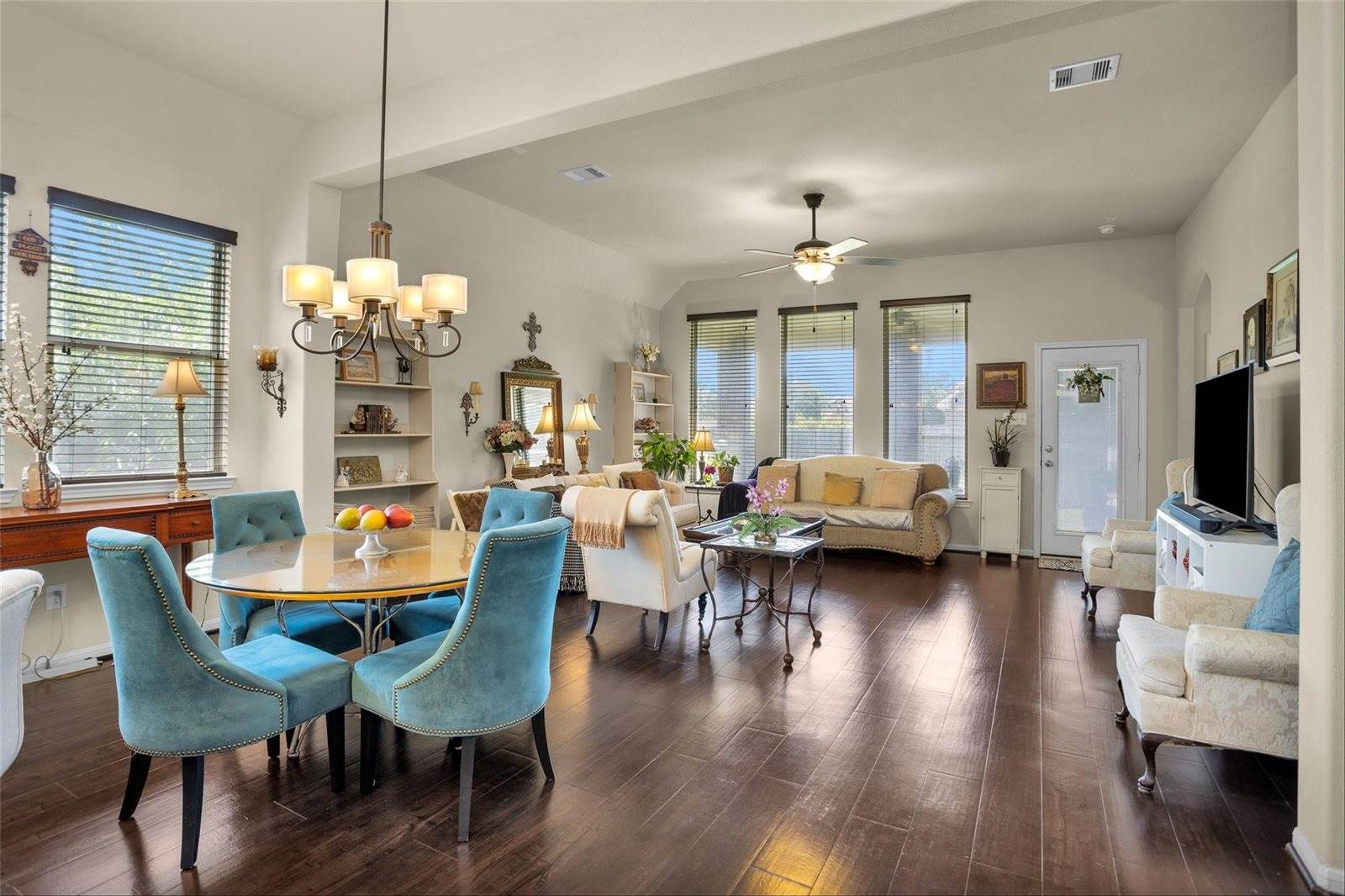 19703 Lakeside Pointe Court, Richmond, TX 77407