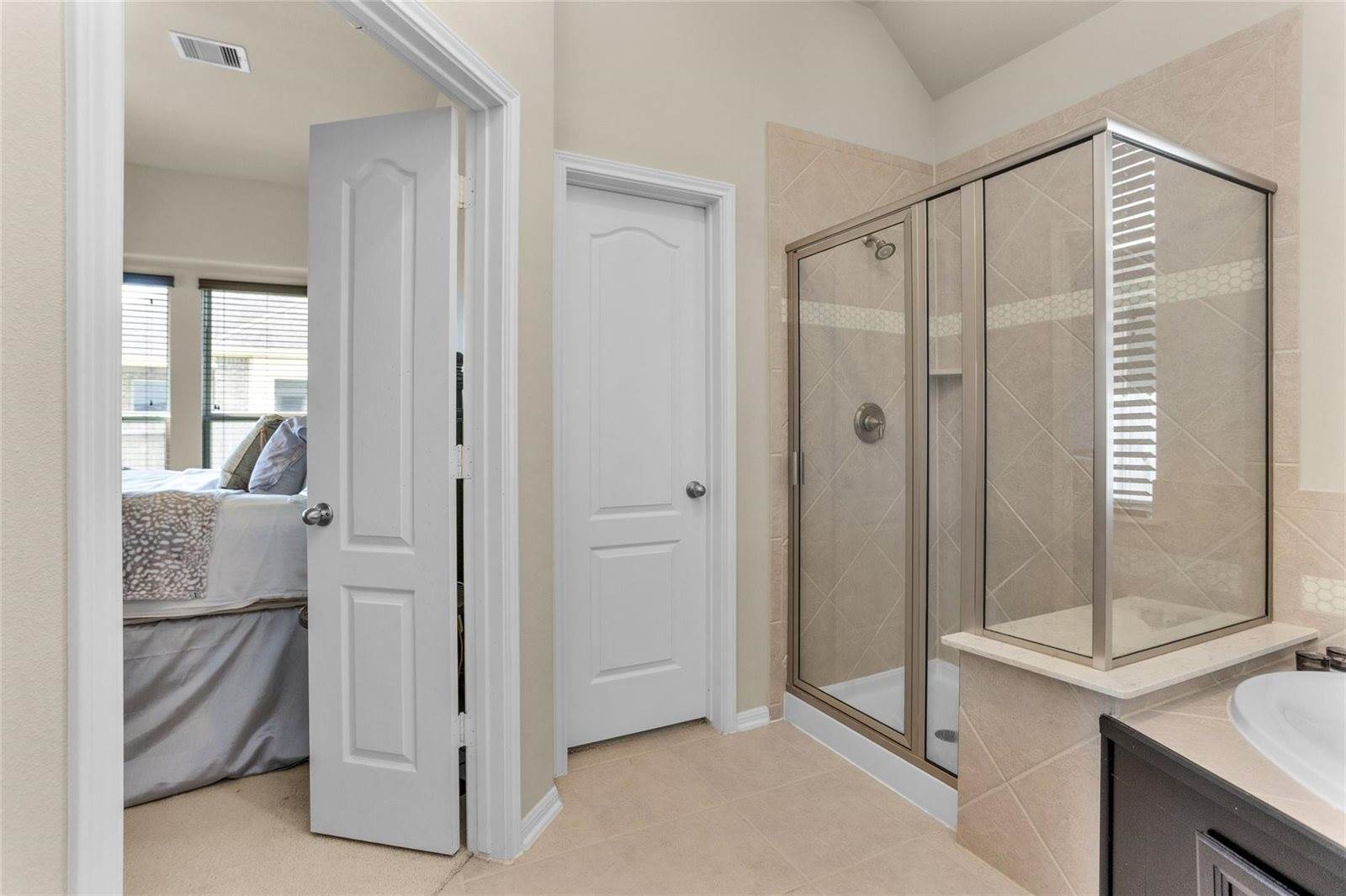 19703 Lakeside Pointe Court, Richmond, TX 77407