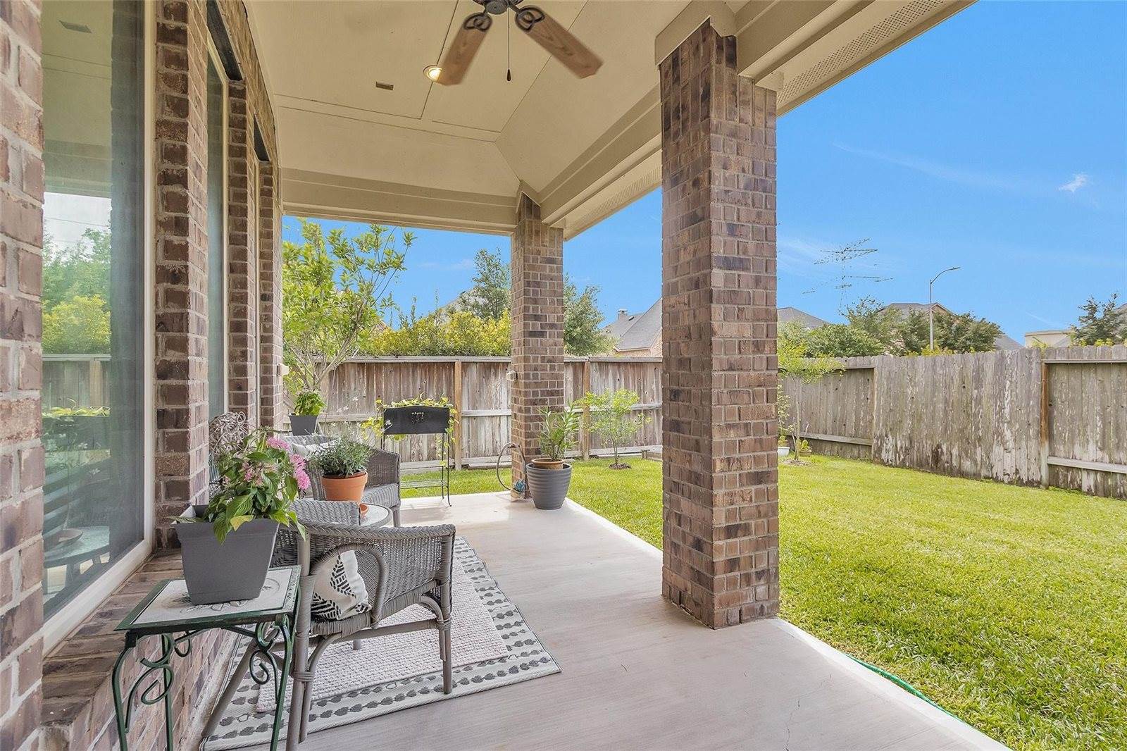 19703 Lakeside Pointe Court, Richmond, TX 77407