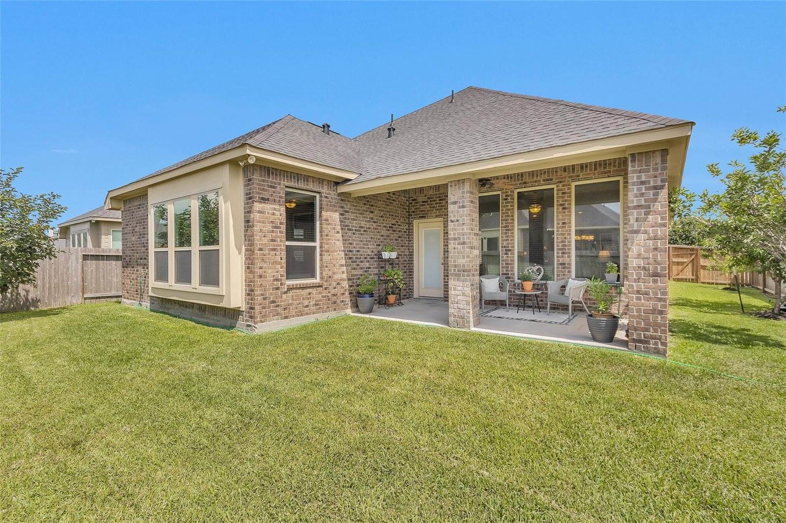 19703 Lakeside Pointe Court, Richmond, TX 77407