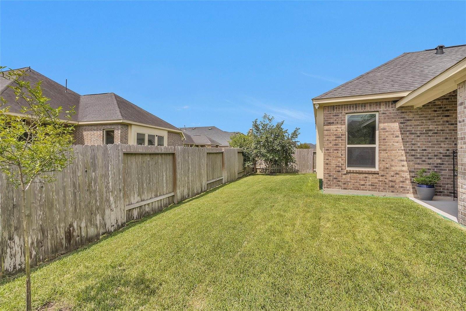19703 Lakeside Pointe Court, Richmond, TX 77407