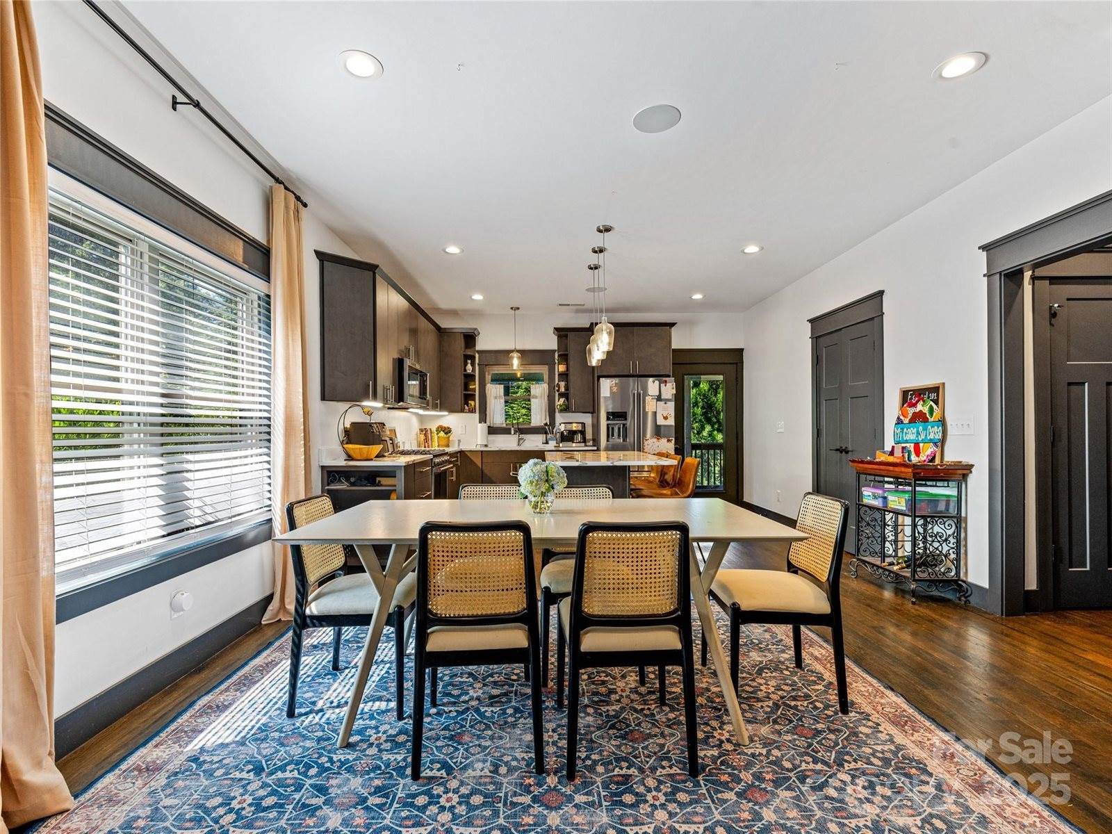 52 Pinedale Road, Asheville, NC 28805