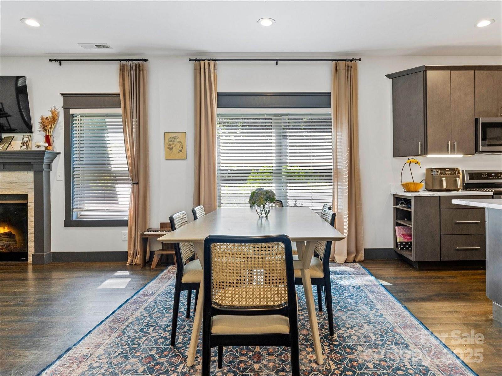 52 Pinedale Road, Asheville, NC 28805