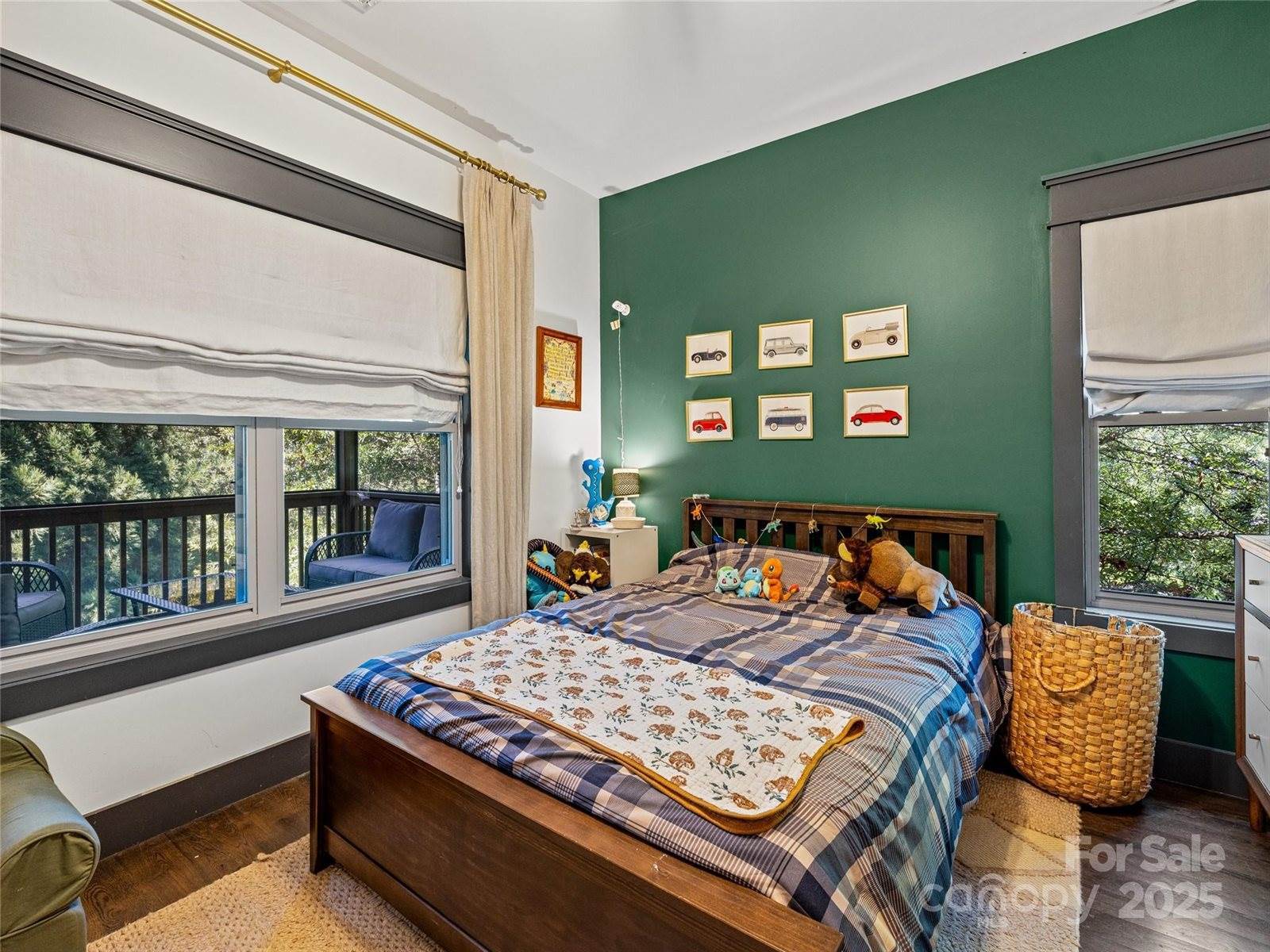 52 Pinedale Road, Asheville, NC 28805