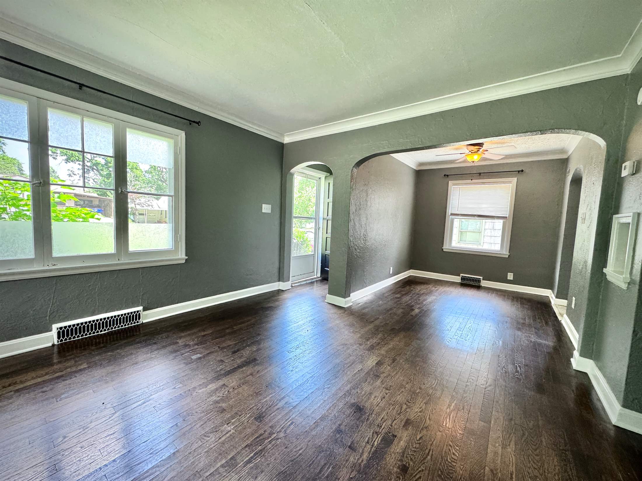 3105 SW Dorr ST, Topeka, KS 66604