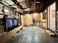 3105 SW Dorr ST, Topeka, KS 66604