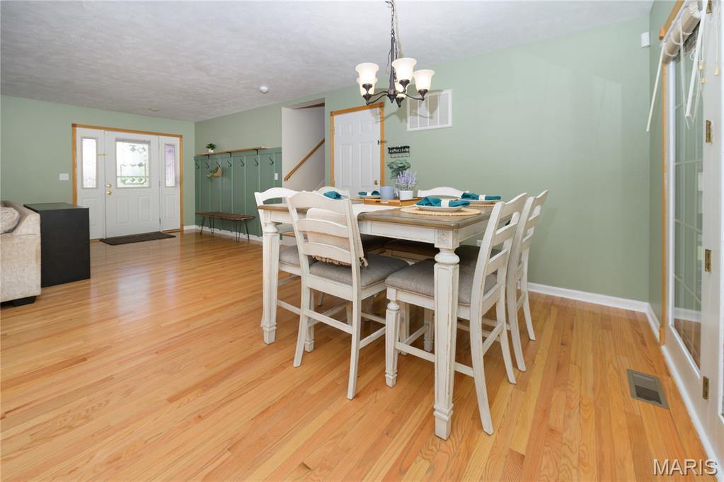 13974 Cherry Drive, Plato, MO 65552