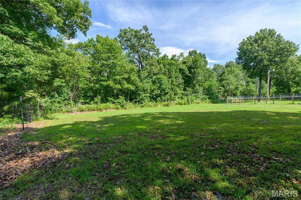 13974 Cherry Drive, Plato, MO 65552