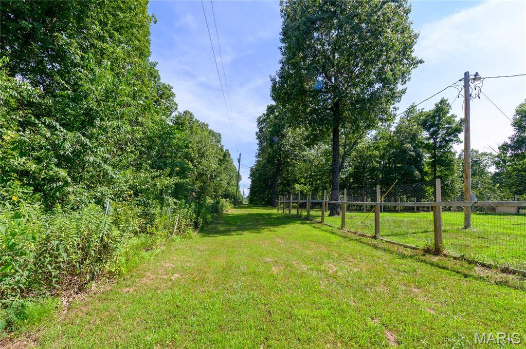 13974 Cherry Drive, Plato, MO 65552