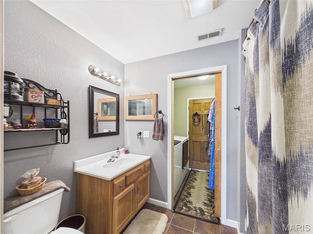 3628 Highway F, Salem, MO 65560