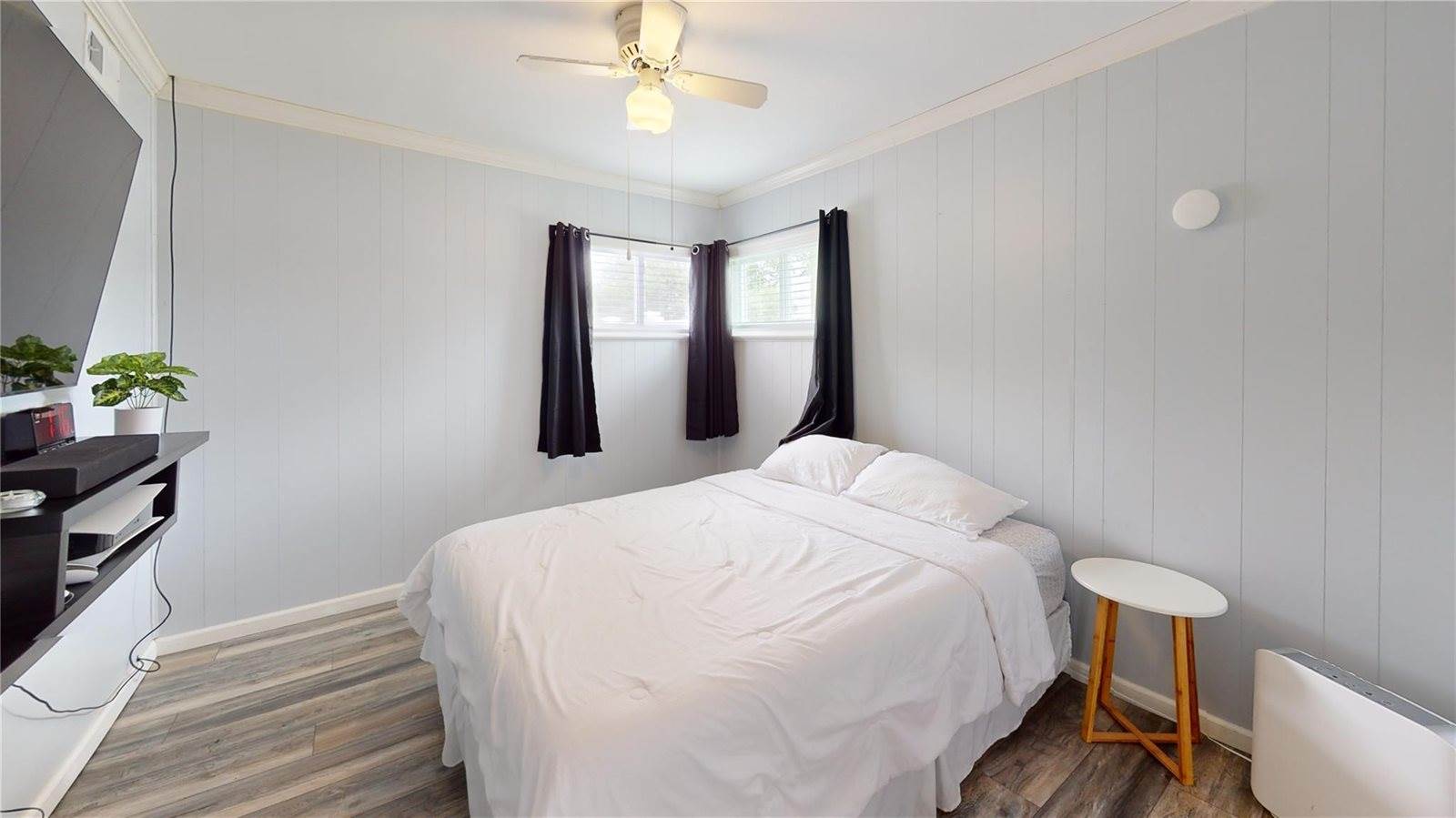 45 Tamarack Street, Islip, NY 11722