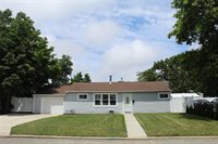 45 Tamarack Street, Islip, NY 11722