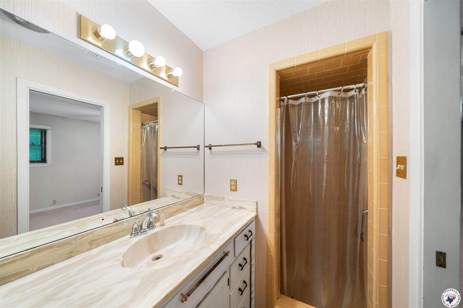 6514 Buchanan Loop, Texarkana, TX 75501