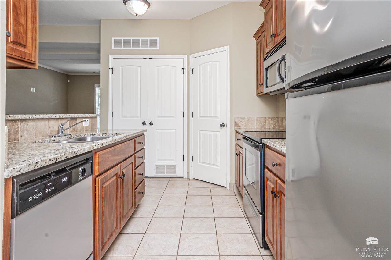 2213 Cinder Court, Junction City, KS 66441