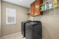 1204 Darbyton Drive, Hewitt, TX 76643