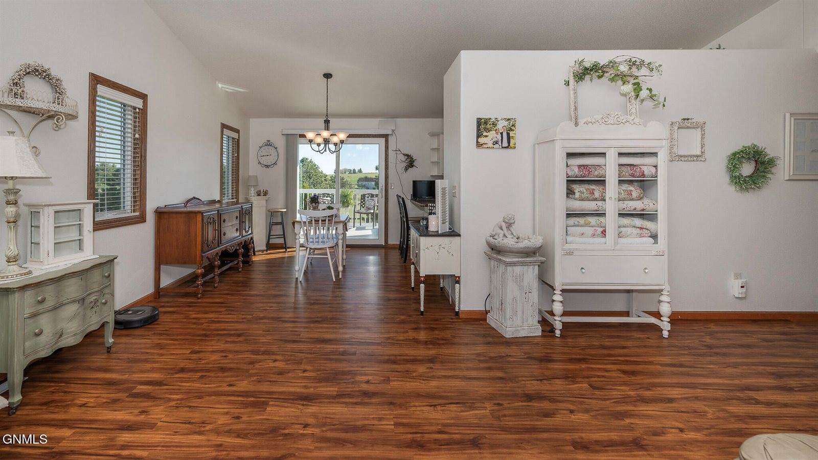 3616 Southridge Lane, Bismarck, ND 58504