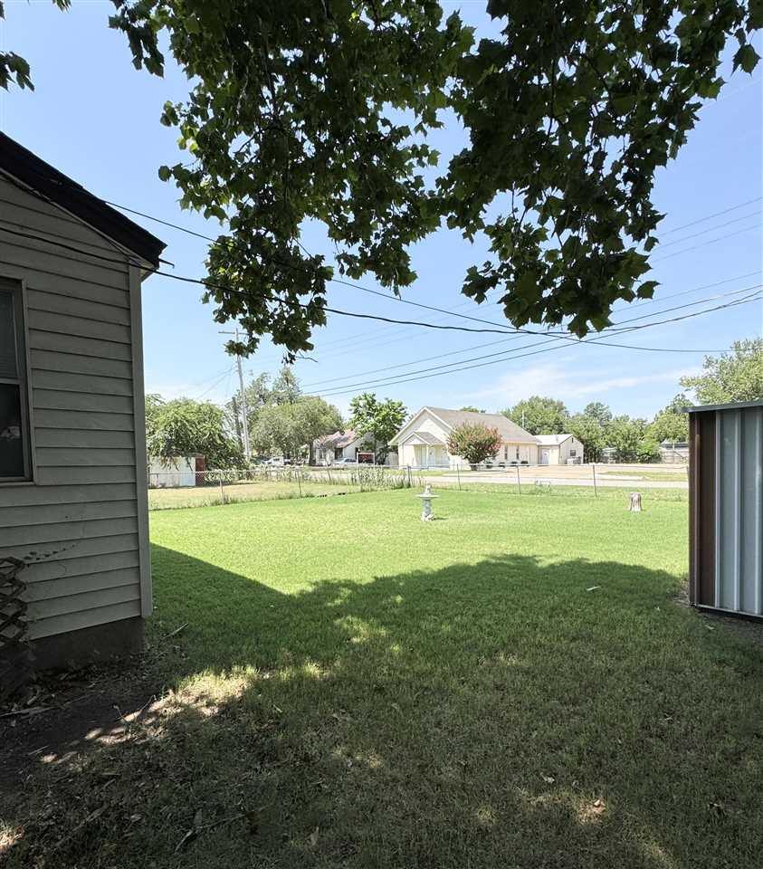 609 SW 24th Pl, Lawton, OK 73505