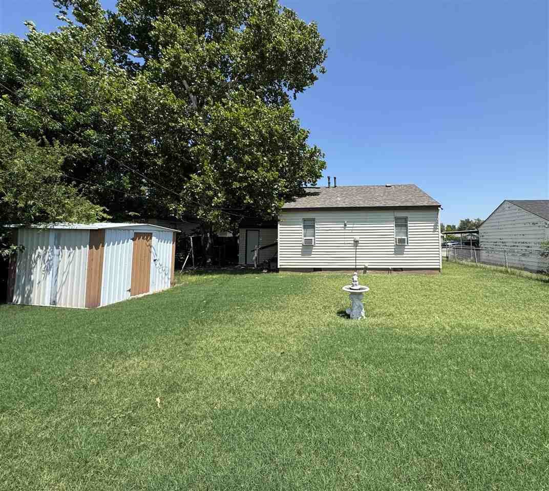 609 SW 24th Pl, Lawton, OK 73505