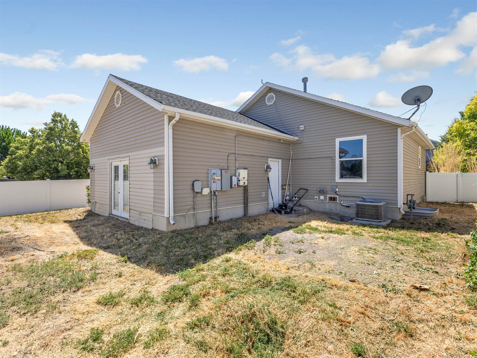 4049 East Dillons Dr North, Eagle Mountain, UT 84005