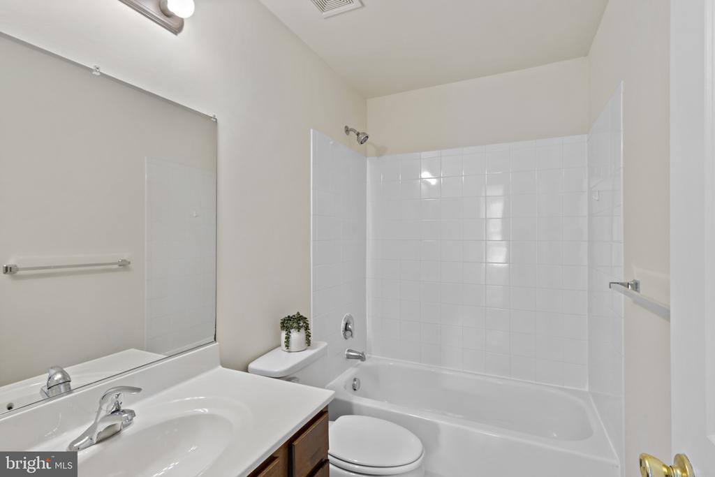 8701 Lindendale Drive, Laurel, MD 20707