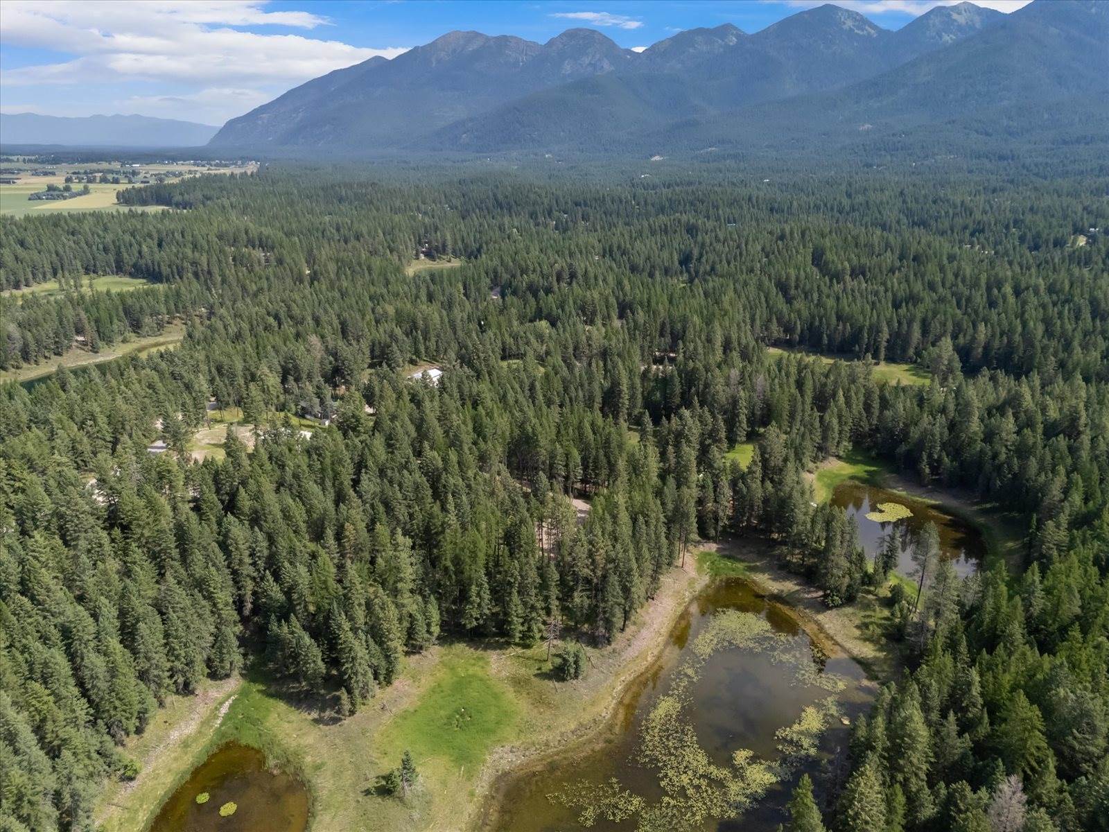 328 Kathy Lake Lane, Kalispell, MT 59901