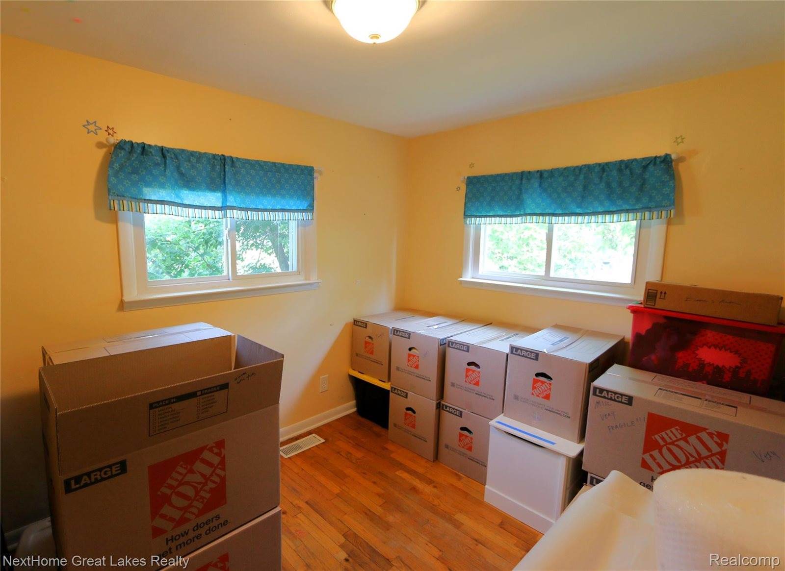 5389 Robin Drive, GrandBlanc, MI 48439