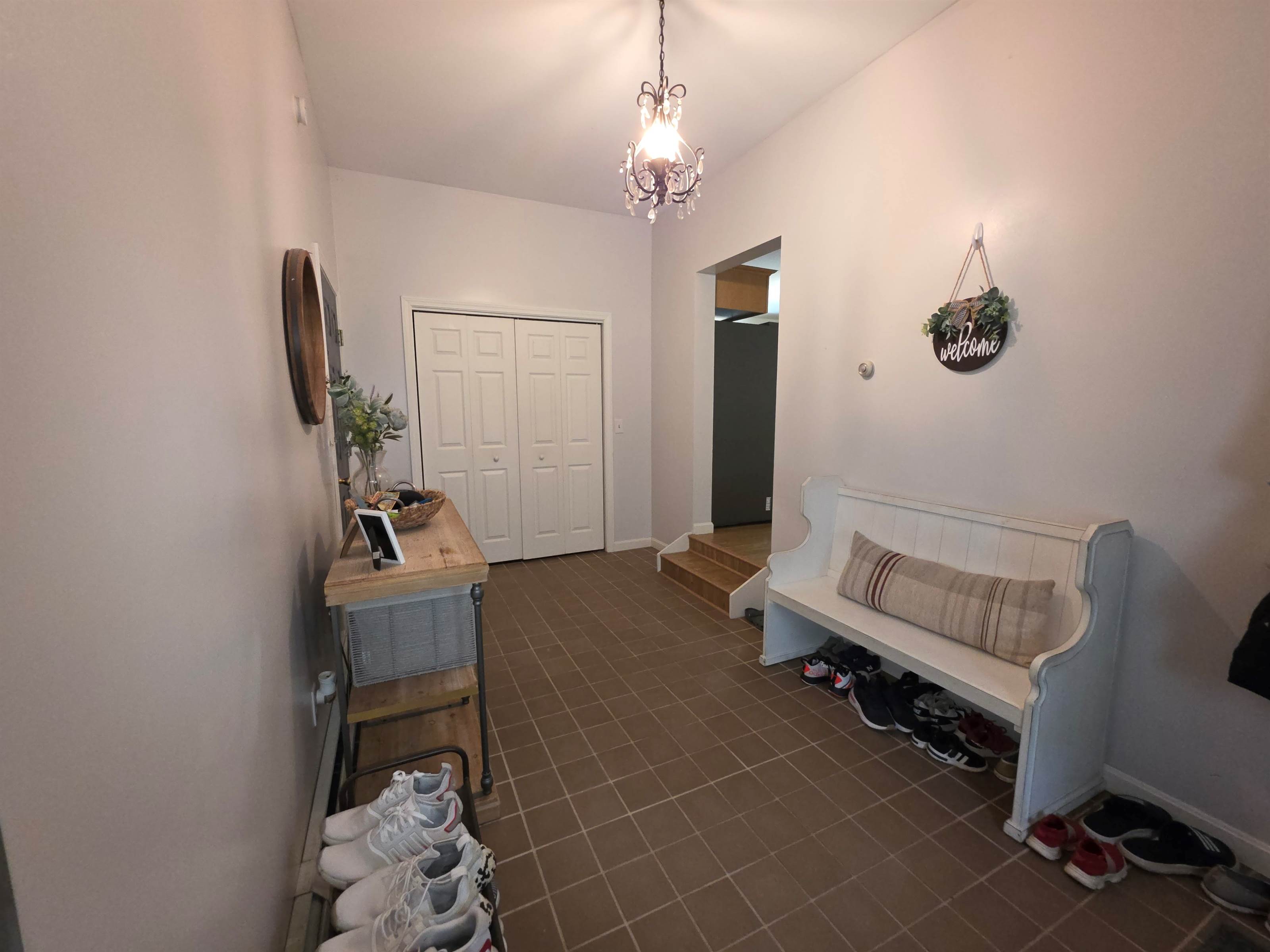 127 Mary Lane, Oakland, ME 04963