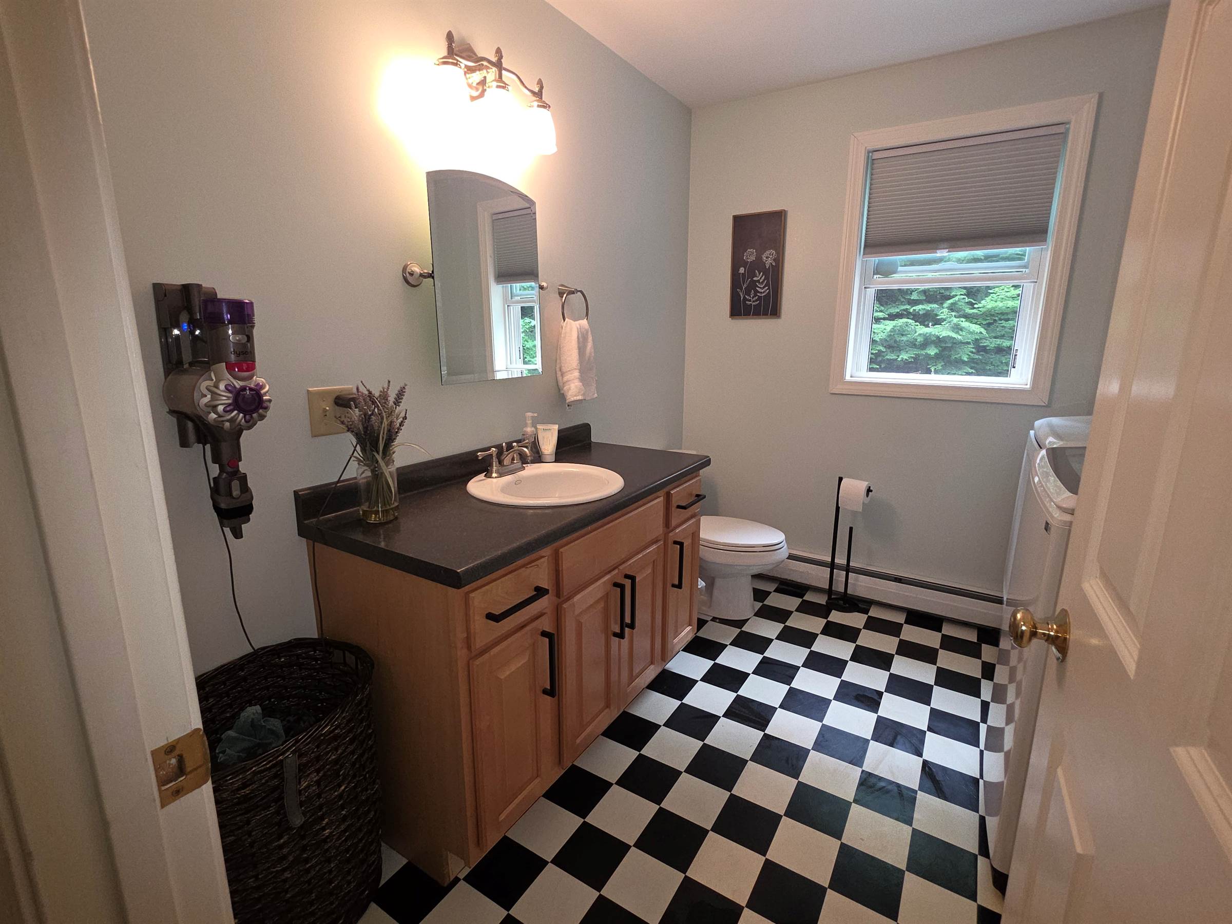 127 Mary Lane, Oakland, ME 04963