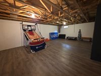 127 Mary Lane, Oakland, ME 04963