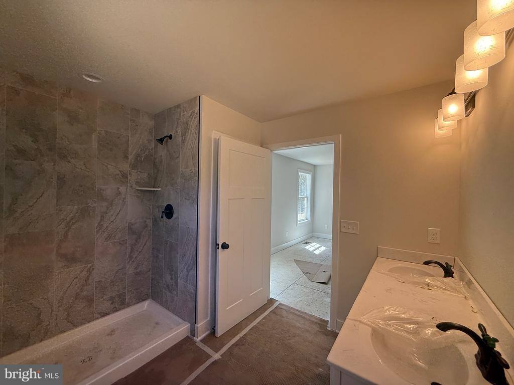 11399 Marquis Rd, Unionville, VA 22567