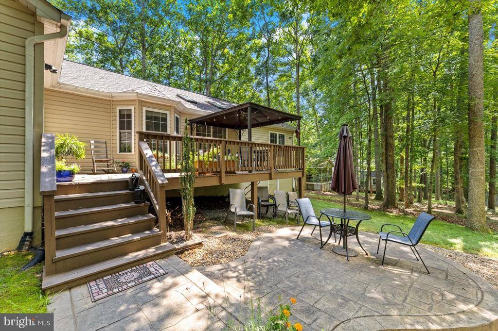 814 Eastover Pkwy, Locust Grove, VA 22508