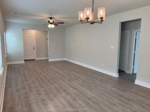 909 Fork Court, College Station, TX 77845