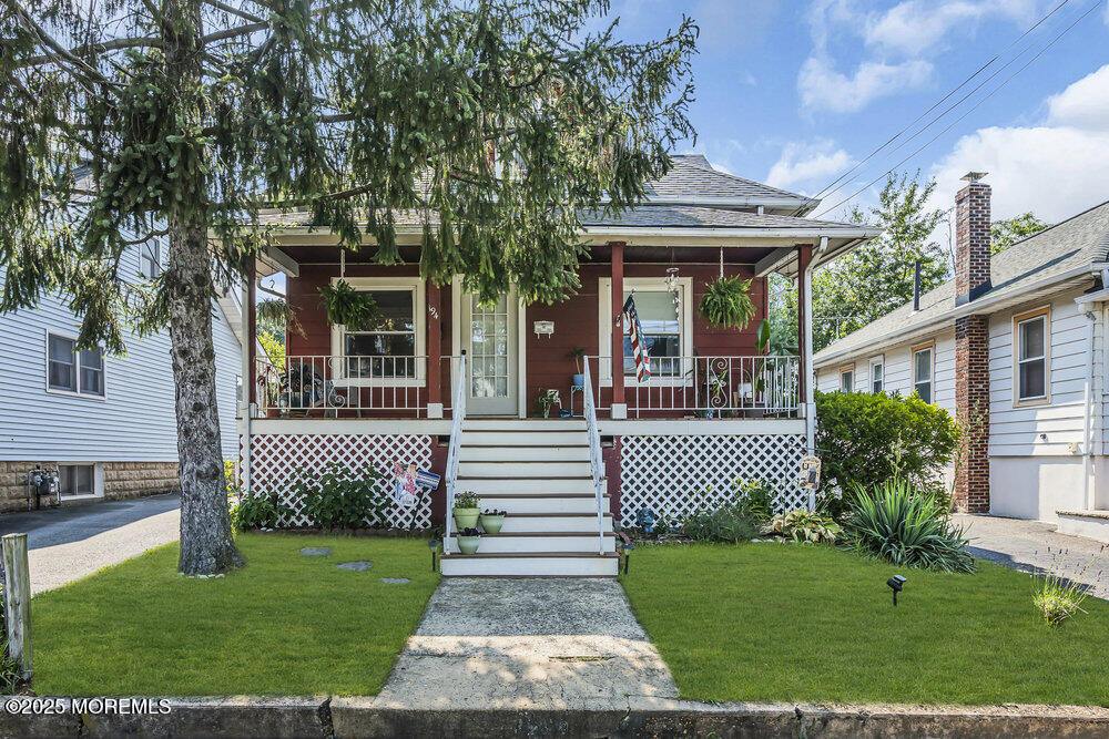 194 Washington Street, Keyport, NJ 07735