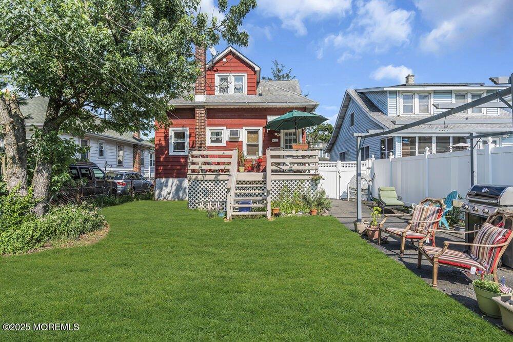 194 Washington Street, Keyport, NJ 07735