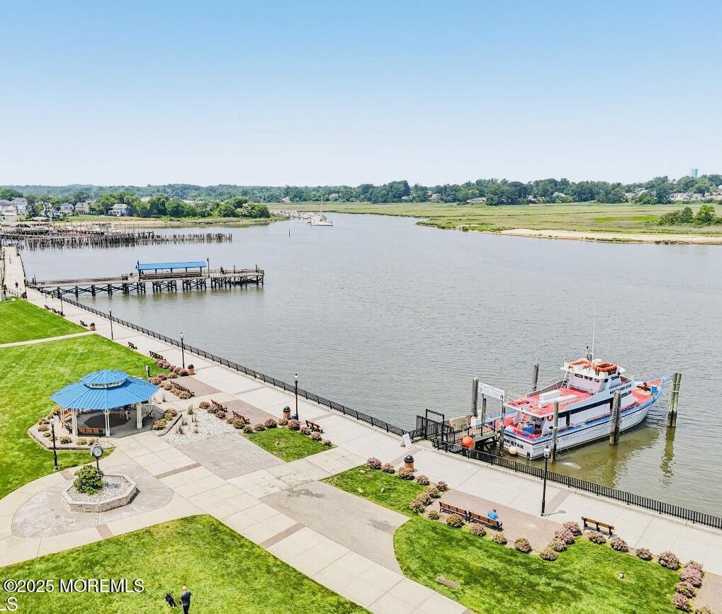 194 Washington Street, Keyport, NJ 07735