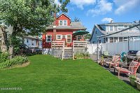 194 Washington Street, Keyport, NJ 07735